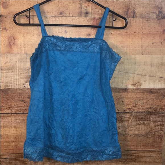 Xhilaration Tops - Xhilaration lace trim tank